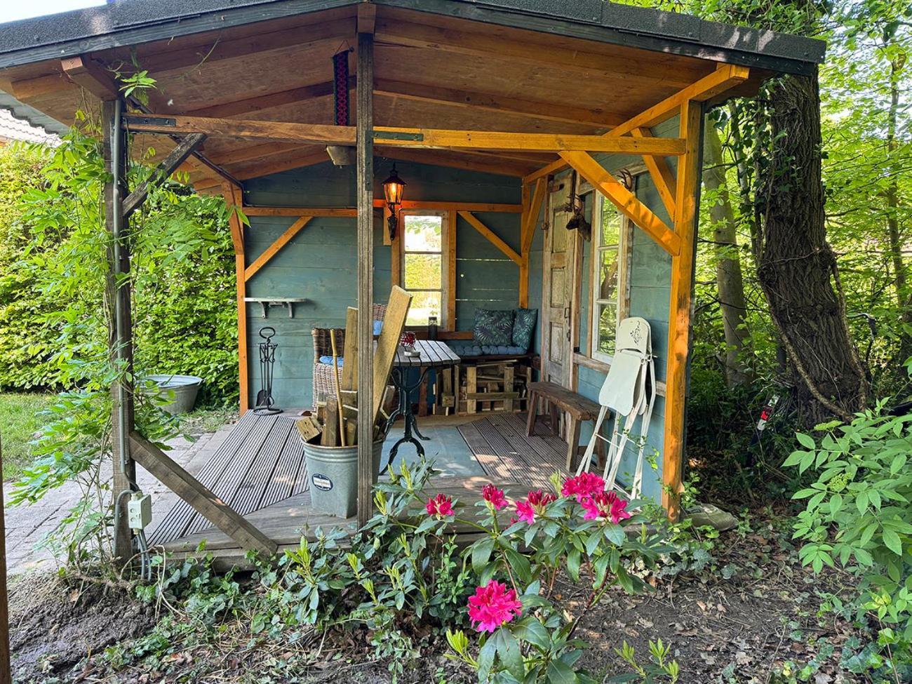 Supergezellig Vakantiehuis Met Hele Grote Tuin Bij Nijmegen Ewijk Exterior photo